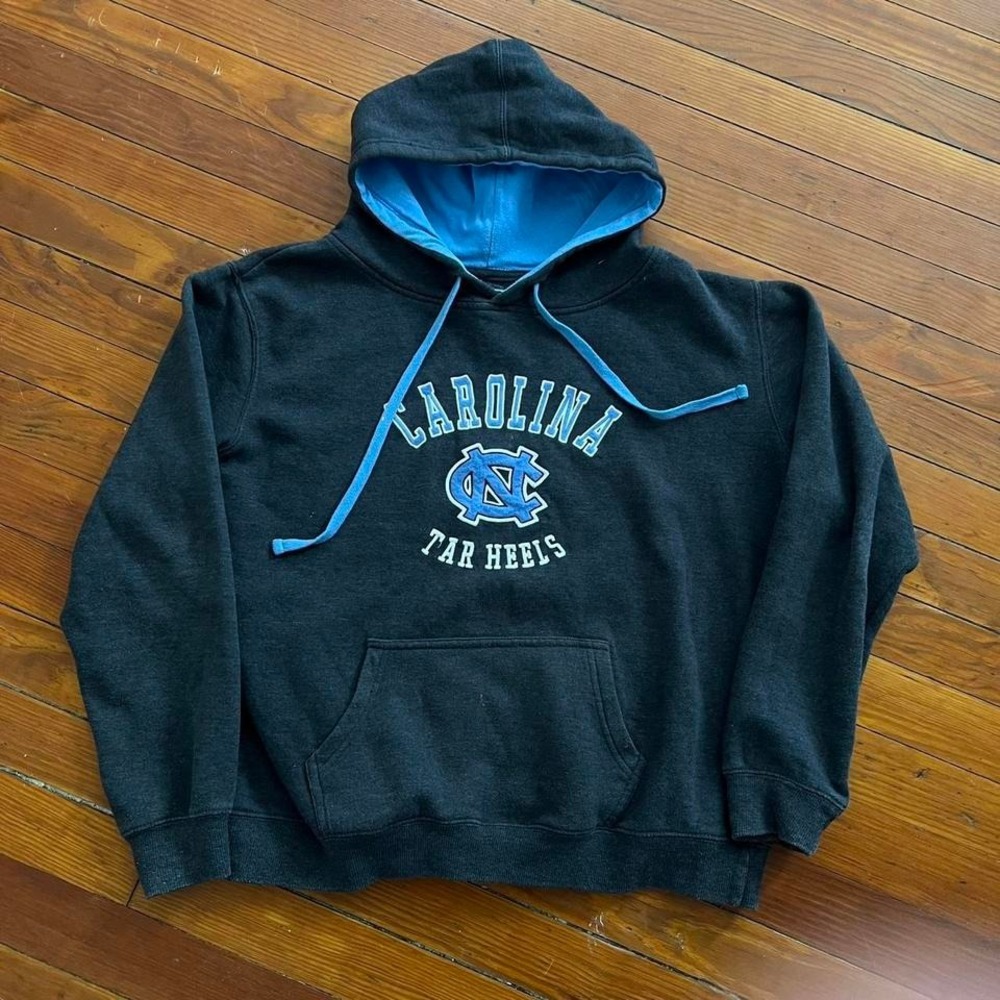 University of North Carolina Arch Logo Spell out Hoodie size L
